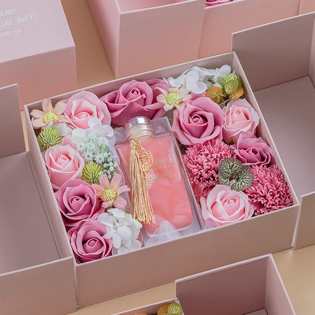 Soap Flowers Reed Diffuser Gift Box Set (PINK)