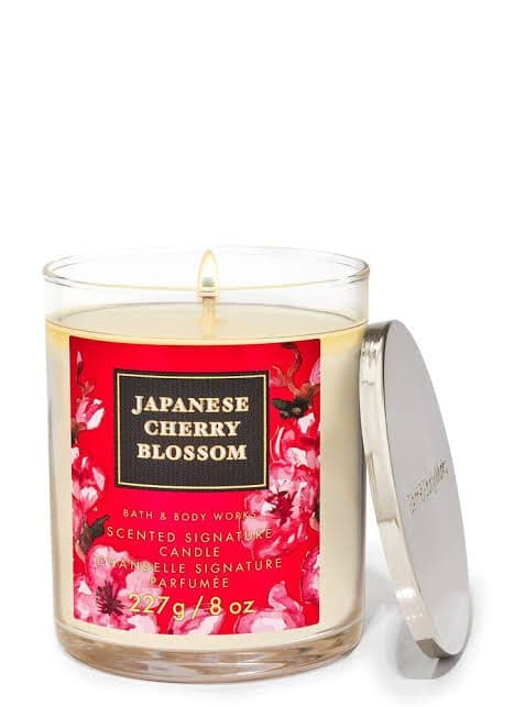 Bath & Body Works Japanese Cherry Blossom Single Wick Candle